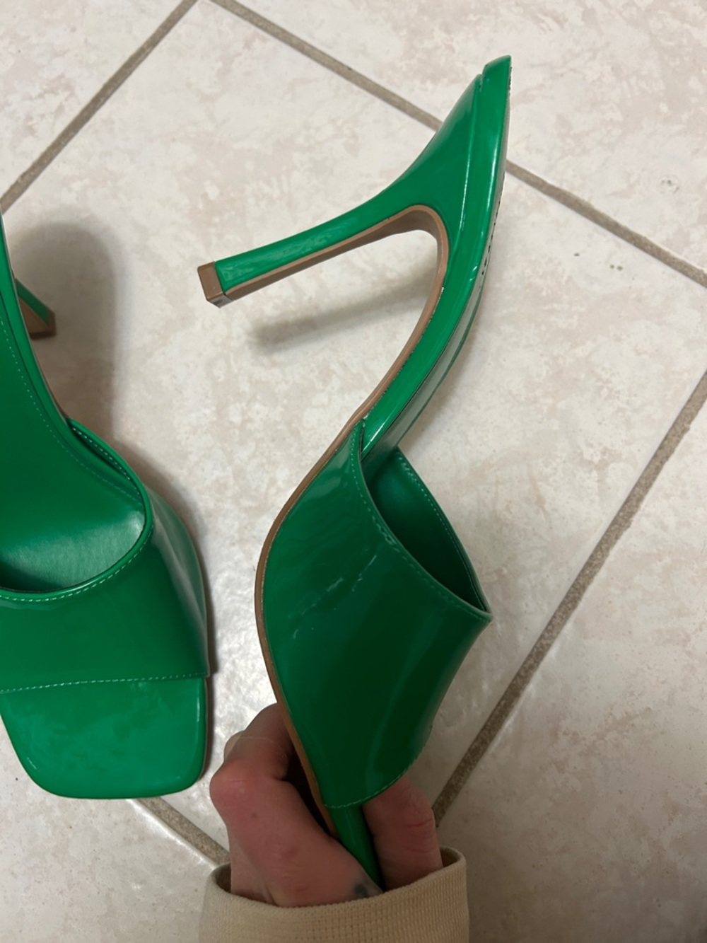 Forever 21 Emerald Green Slide Heels - Picture 4 of 7